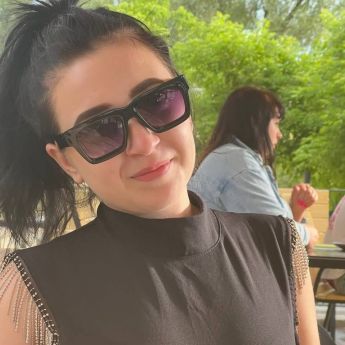 Повія Дніпра : Ніка - фото 2