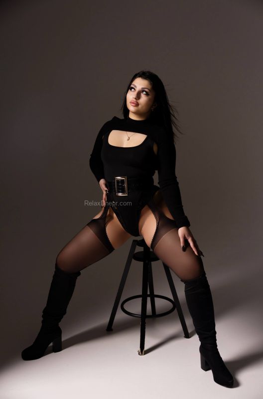 Dnipro escort : Emiliya - photo 4